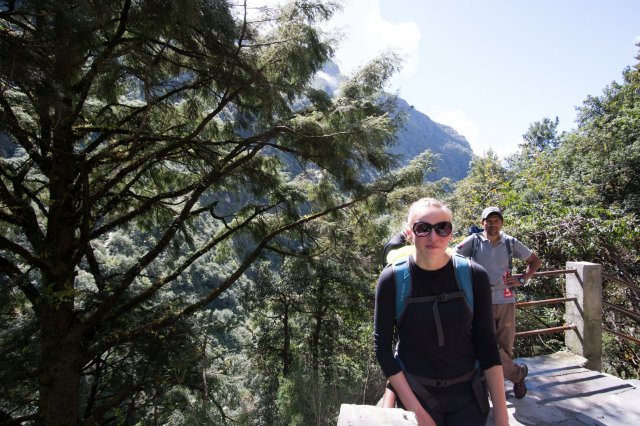 2019_10_04_132000_220